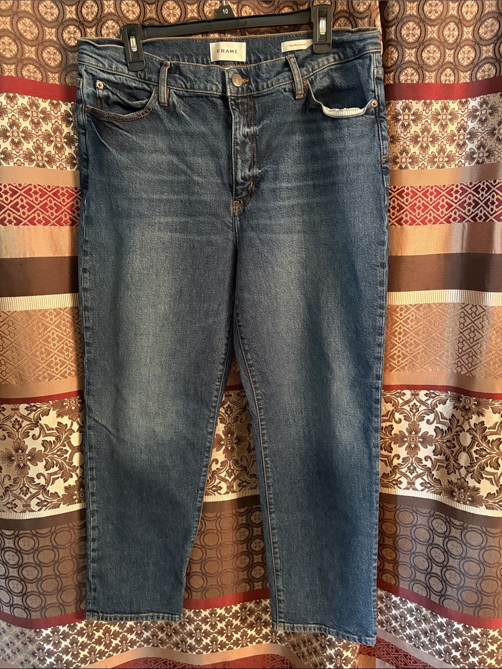 Frame Denim The Borrowed Crop Jeans in Medium Blue Wash